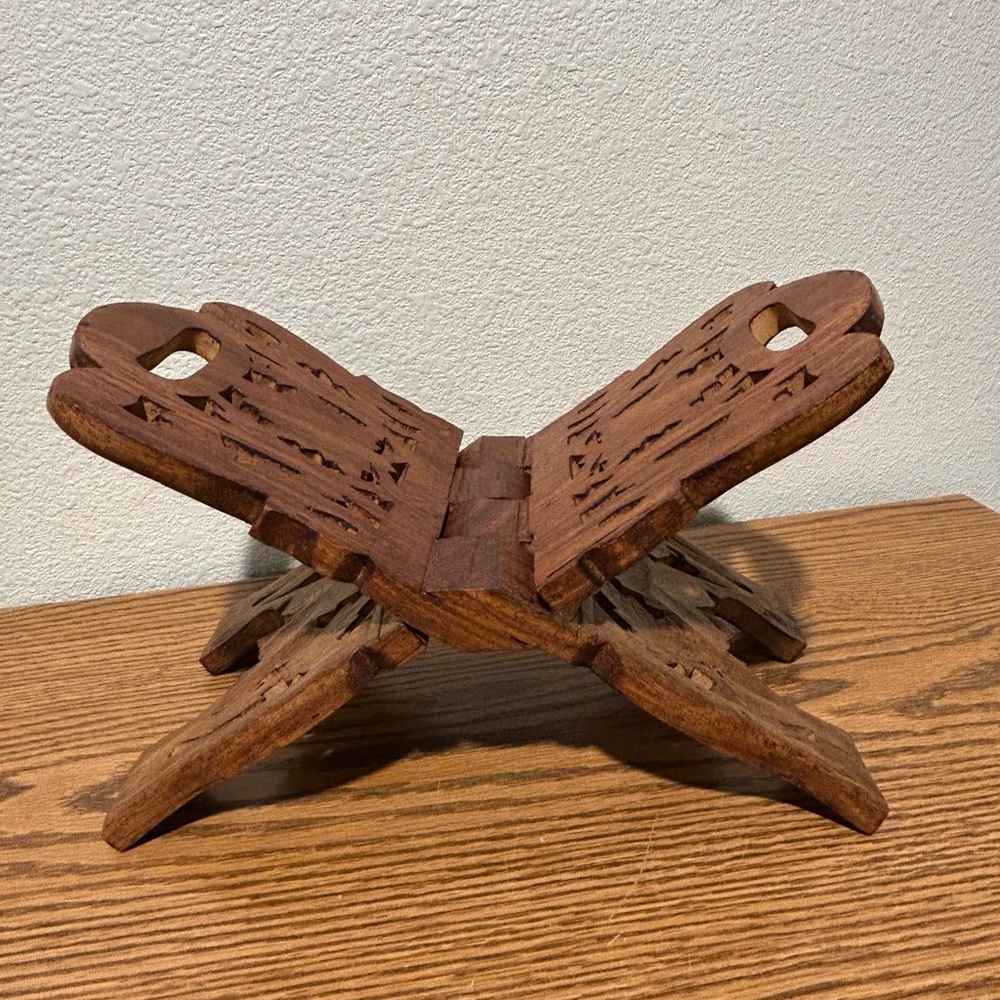 Vintage Wooden Carved Foldable Book Stand